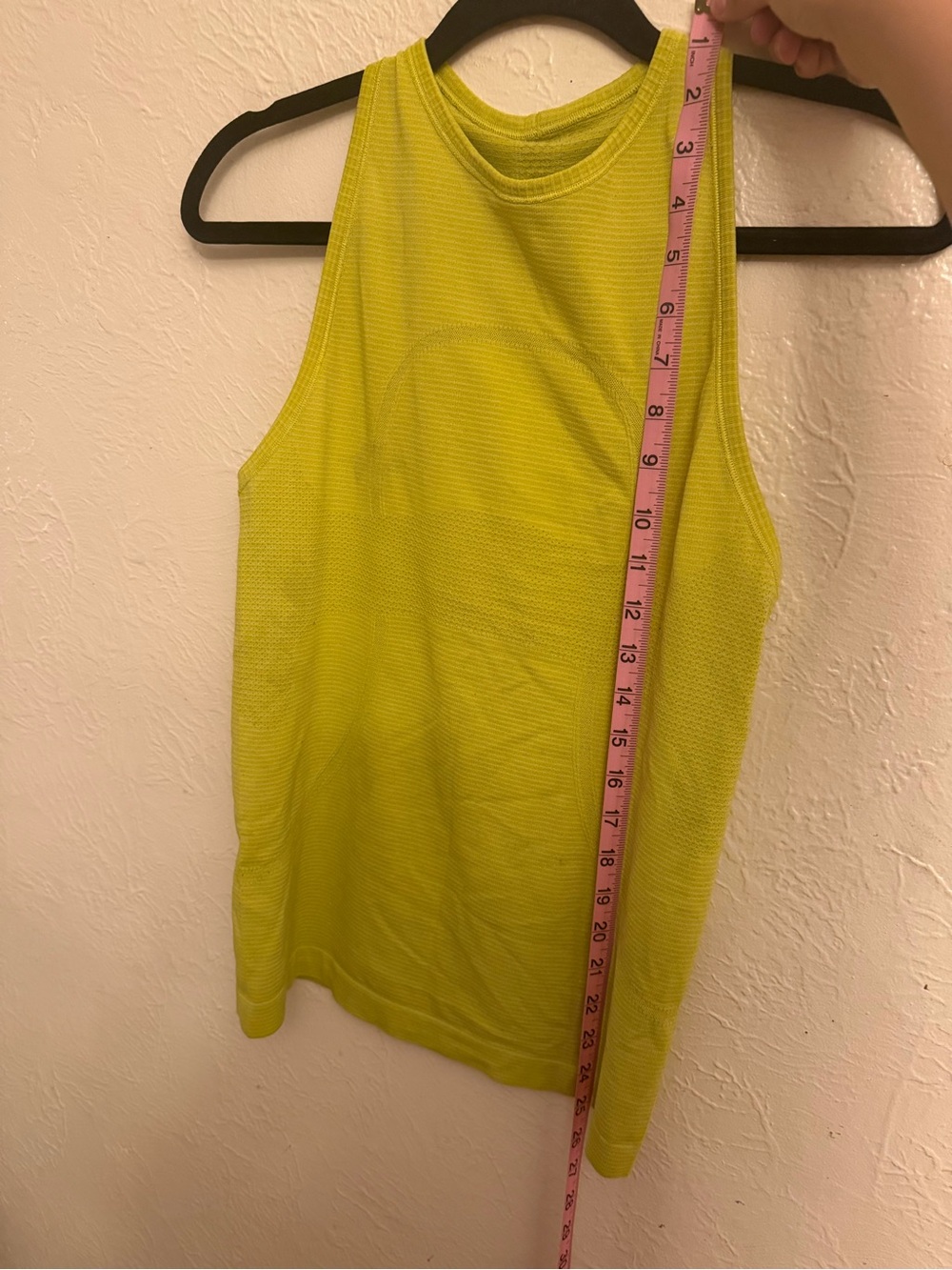 Lululemon Swiftly Tech Tank - Picture 6 of 10